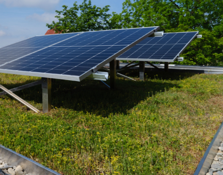 hasse-gruendach-solar-system-schnellaufbau-photovoltaik